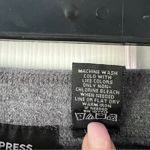 Express Terry Mini Skirt - Picture 4 of 4